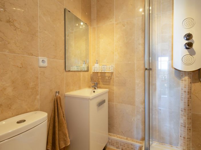 Image No.29-2 Bed Apartment for sale