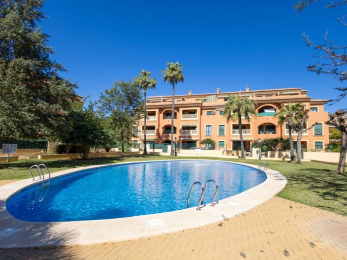 Image No.30-2 Bed Apartment for sale