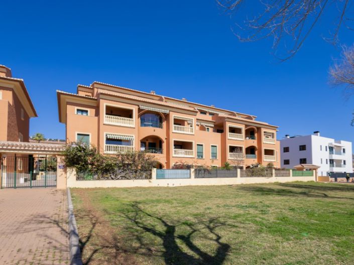 Image No.31-2 Bed Apartment for sale