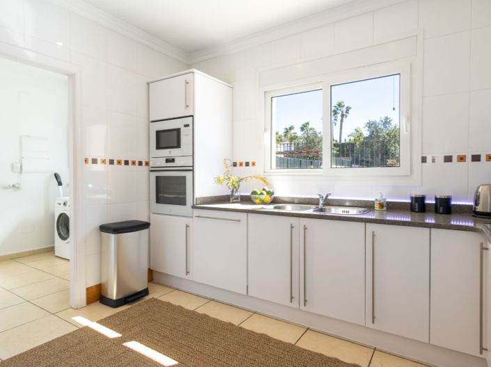 Image No.15-3 Bed Villa for sale