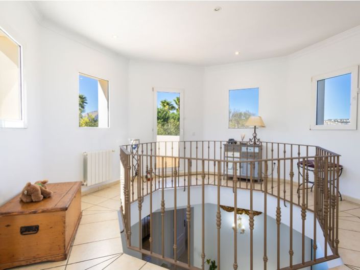 Image No.23-3 Bed Villa for sale