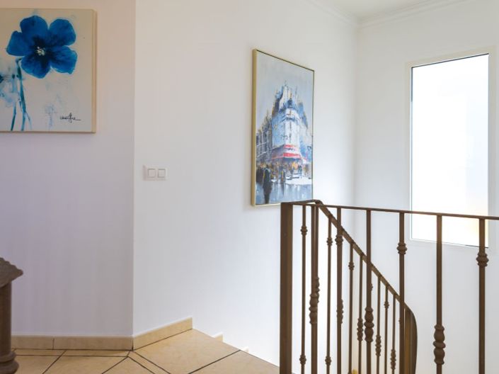 Image No.34-3 Bed Villa for sale