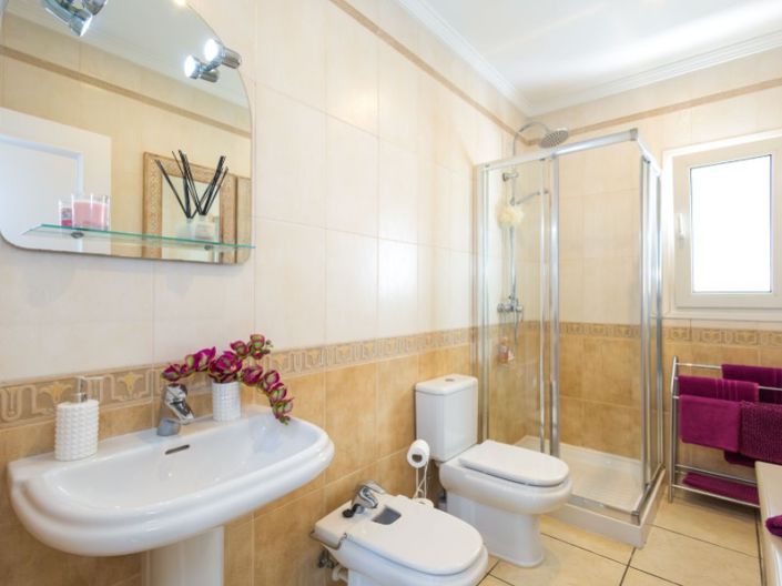 Image No.38-3 Bed Villa for sale