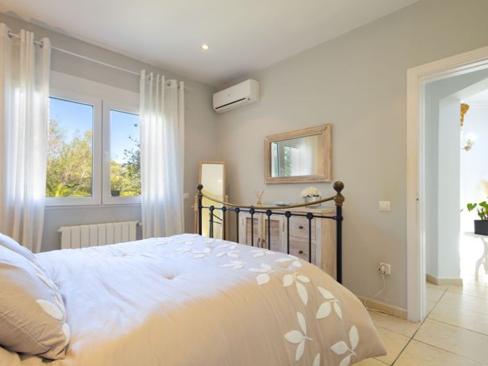 Image No.41-3 Bed Villa for sale