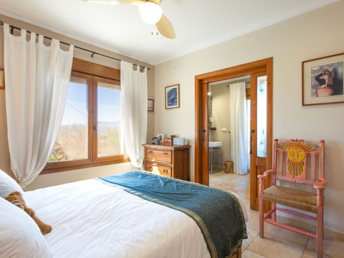 Image No.23-5 Bed Villa for sale