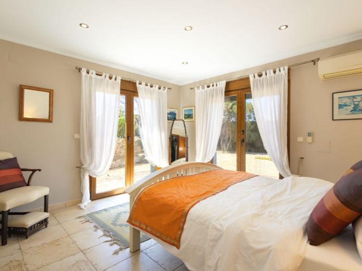 Image No.29-5 Bed Villa for sale