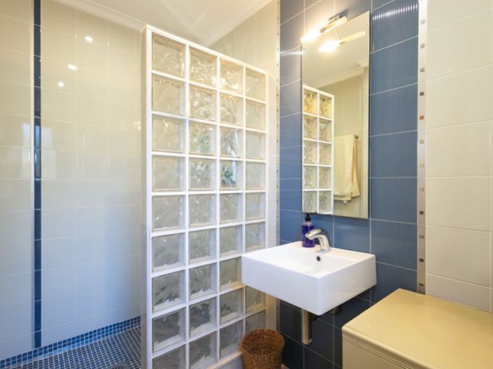 Image No.30-5 Bed Villa for sale