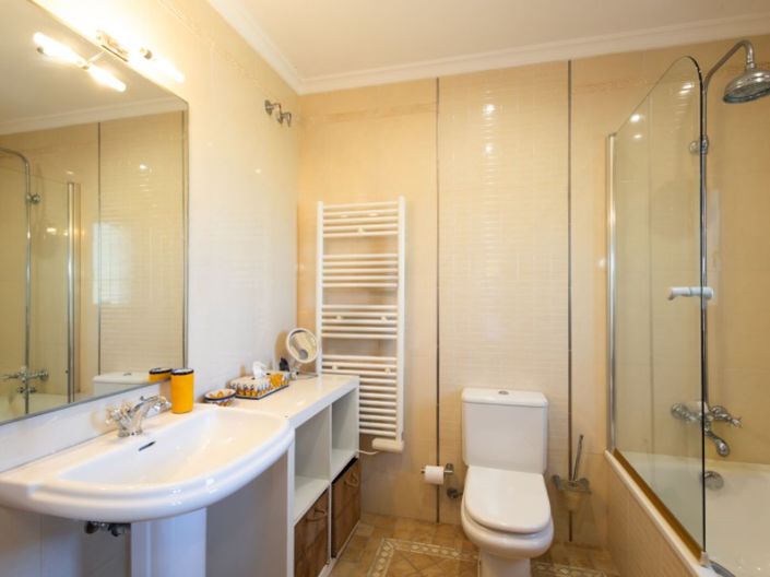 Image No.32-5 Bed Villa for sale