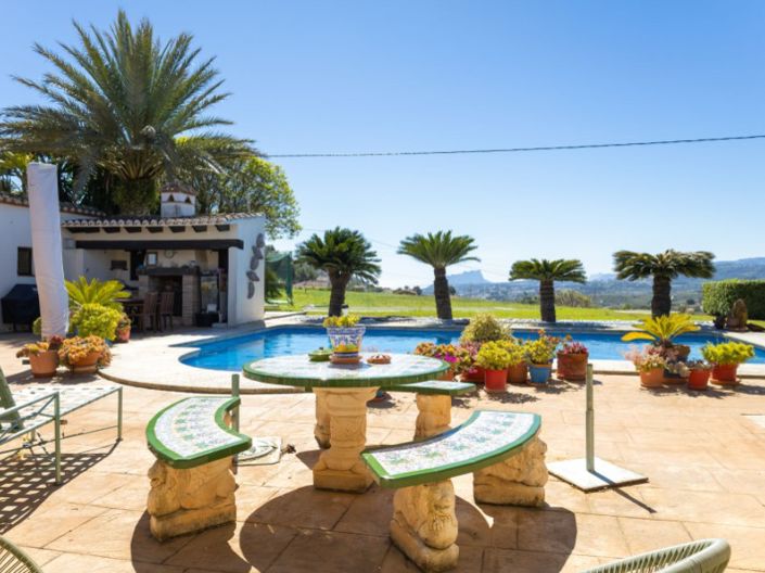 Image No.36-5 Bed Villa for sale