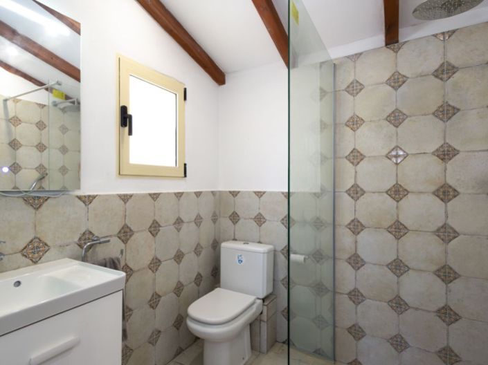 Image No.39-5 Bed Villa for sale