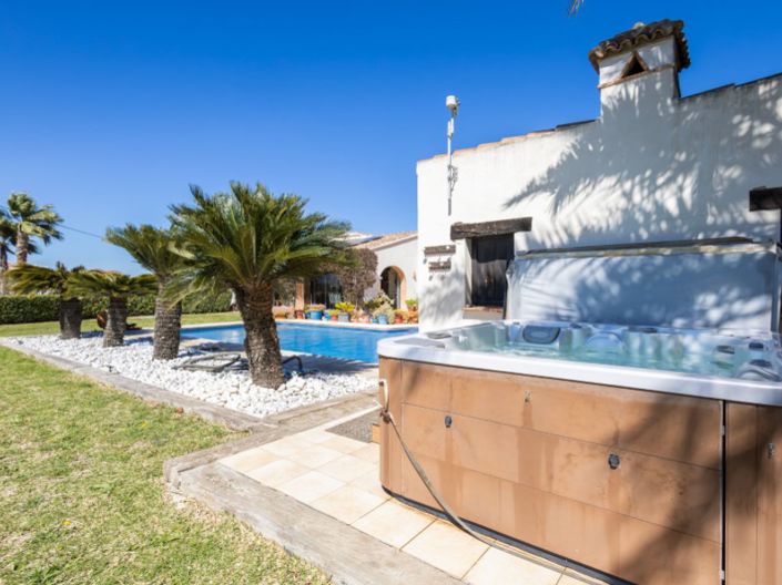 Image No.46-5 Bed Villa for sale