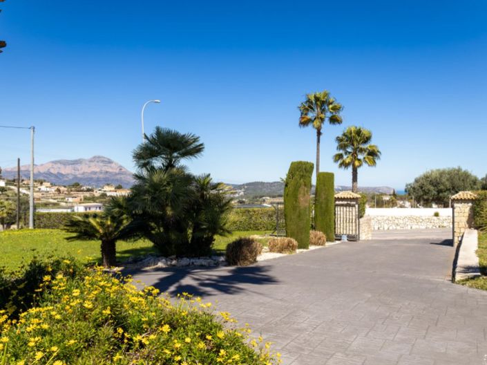 Image No.55-5 Bed Villa for sale