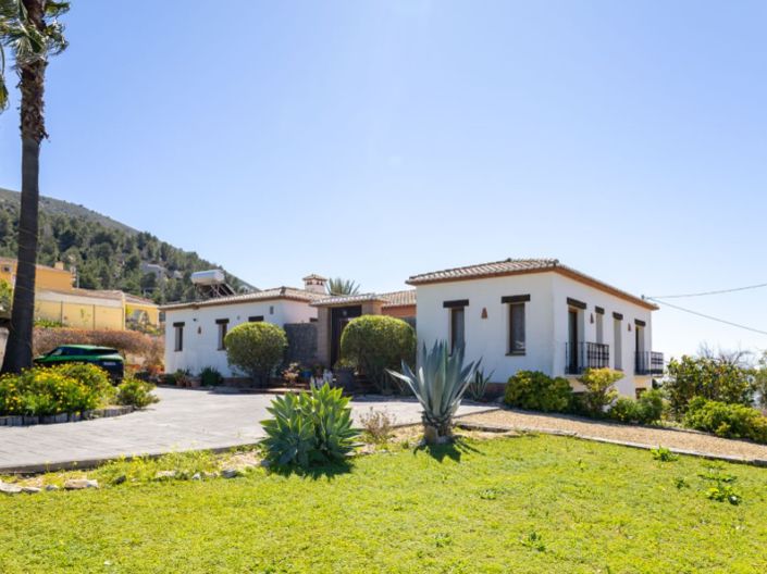 Image No.8-5 Bed Villa for sale