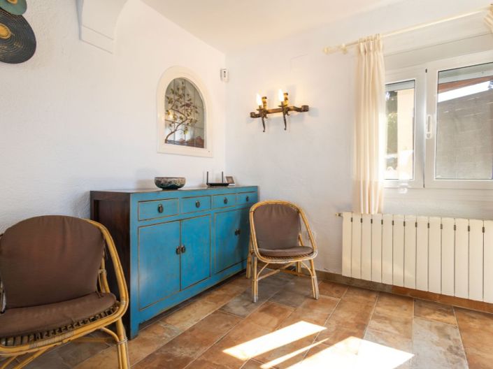 Image No.12-4 Bed Villa for sale