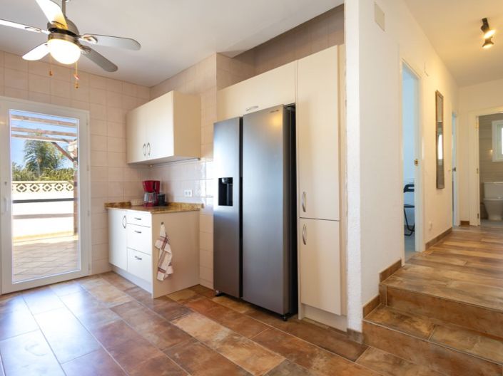 Image No.18-4 Bed Villa for sale