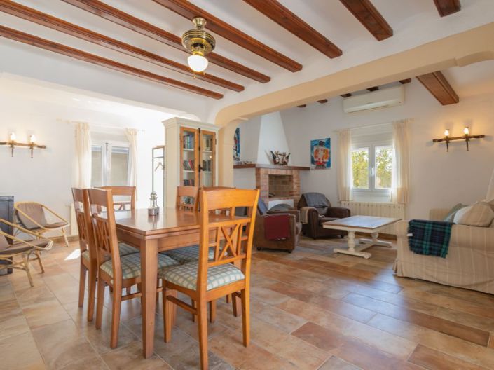 Image No.5-4 Bed Villa for sale