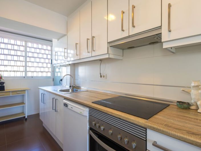 Image No.18-3 Bed Apartment for sale