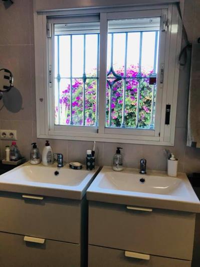 Image No.15-4 Bed House/Villa for sale