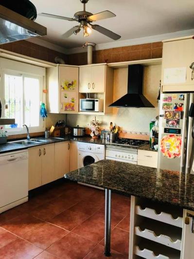 Image No.21-4 Bed House/Villa for sale