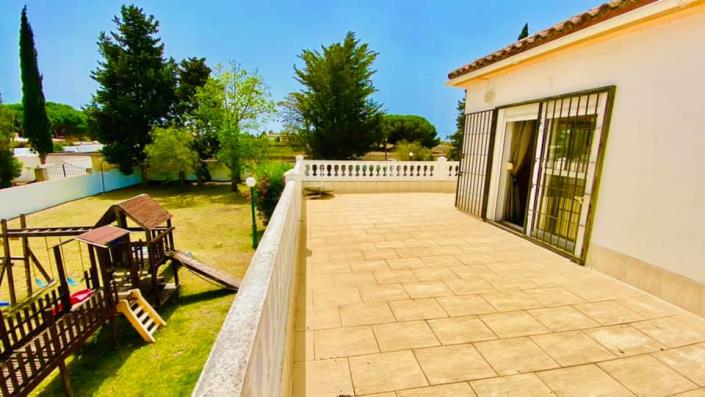 Image No.31-Villa / Détaché de 5 chambres à vendre à Chiclana de la Frontera