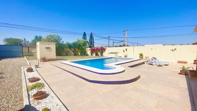 Image No.4-Villa / Détaché de 3 chambres à vendre à Chiclana de la Frontera