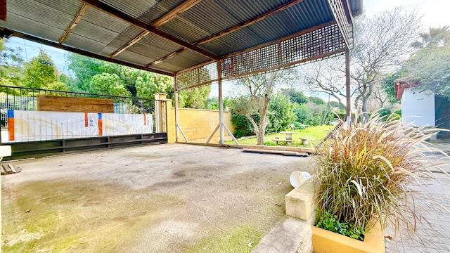 Image No.14-4 Bed Villa / Detached for sale