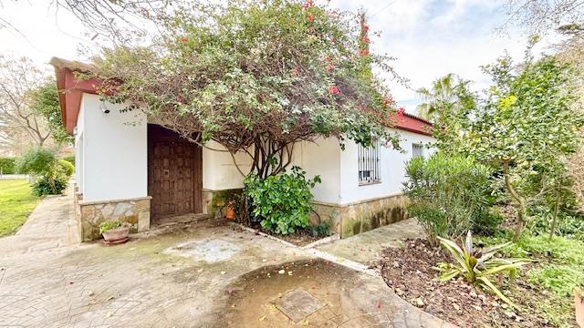 Image No.17-4 Bed Villa / Detached for sale