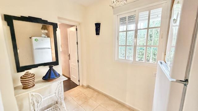 Image No.38-4 Bed Villa / Detached for sale