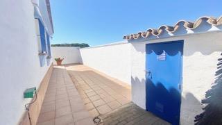 Image No.8-5 Bed Villa / Detached for sale