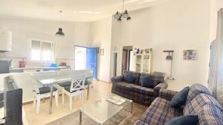 Image No.38-5 Bed Villa / Detached for sale