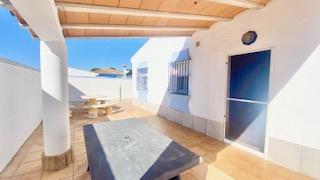 Image No.46-5 Bed Villa / Detached for sale