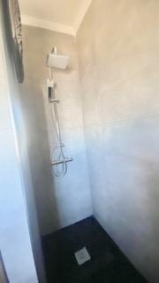 Image No.58-5 Bed Villa / Detached for sale