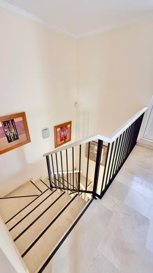 Image No.46-4 Bed Villa / Detached for sale