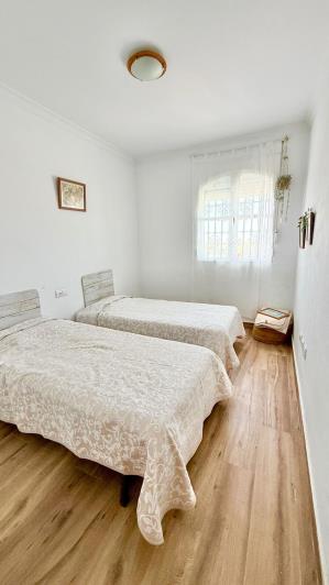 Image No.15-5 Bed Villa / Detached for sale