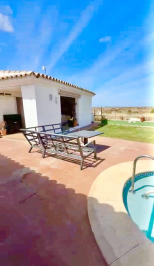 Image No.23-5 Bed Villa / Detached for sale