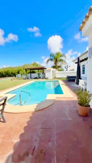 Image No.26-5 Bed Villa / Detached for sale