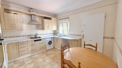KITCHEN-1