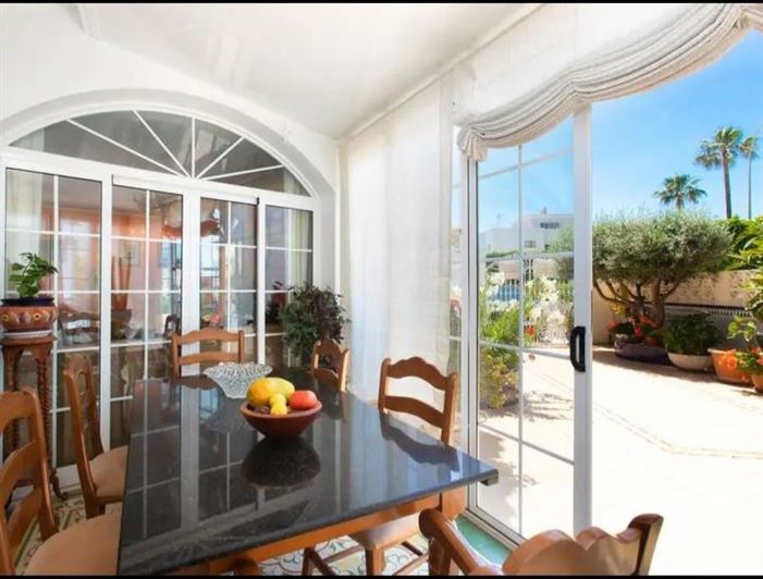 Image No.2-3 Bed Property for sale