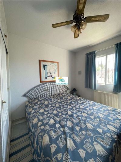 Image No.10-3 Bed Property for sale