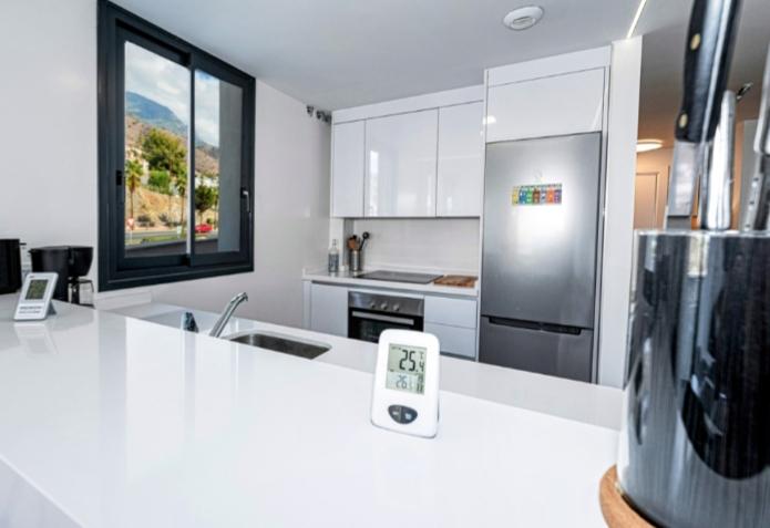 Image No.11-3 Bed Property for sale