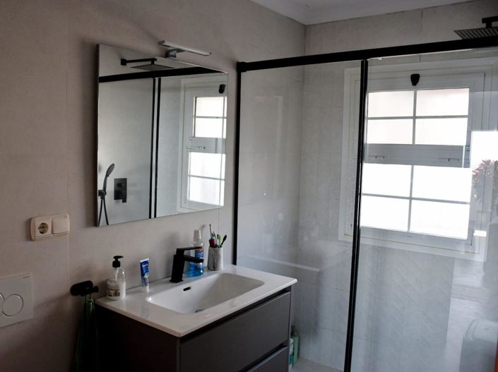 Image No.34-3 Bed Property for sale