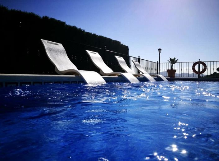 Image No.2-Propriété de 7 chambres à vendre à Frigiliana