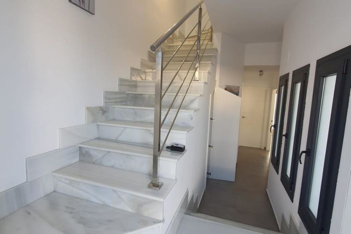 Image No.22-3 Bed Property for sale