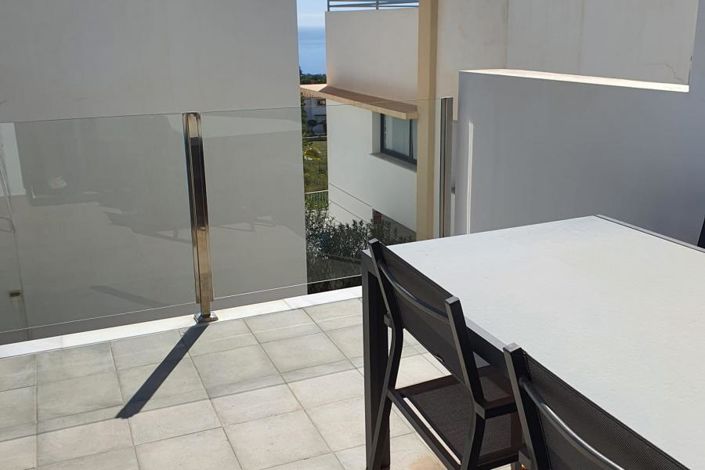 Image No.30-3 Bed Property for sale