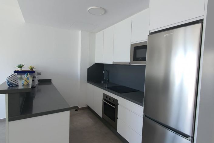 Image No.36-3 Bed Property for sale