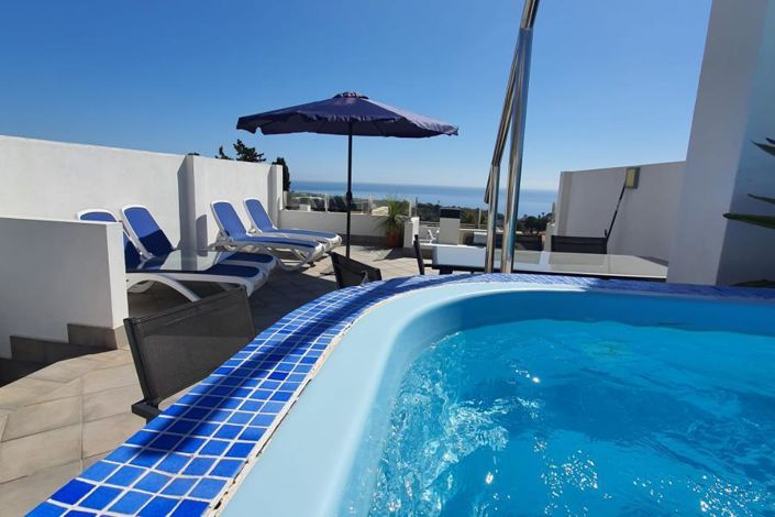 Image No.4-3 Bed Property for sale