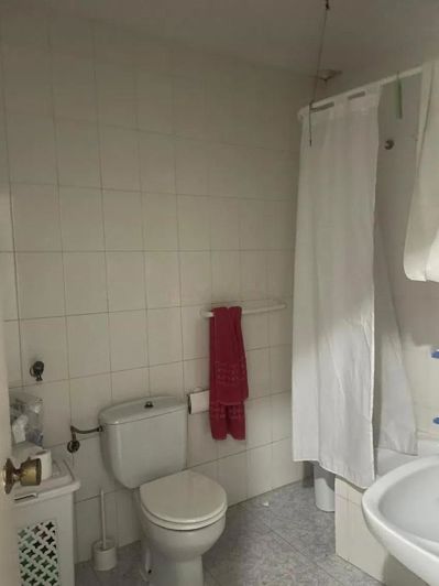 Image No.14-10 Bed Property for sale