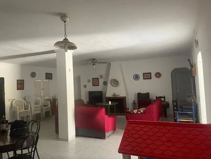 Image No.5-10 Bed Property for sale