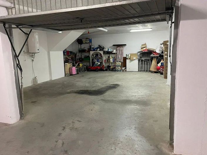 Image No.33-3 Bed Property for sale