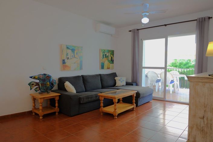 Image No.7-1 Bed Property for sale